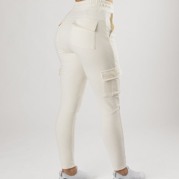 Alphalete Athetics Women's Ivory Identity Cargo - Picture 3 of 4